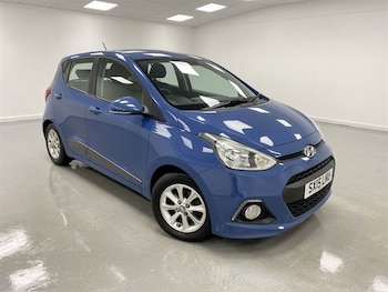 Used Hyundai i10 2015 for sale - 77210429: Photo