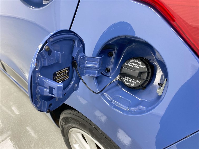 Used Hyundai i10 2015 for sale - 77210429: Photo 27