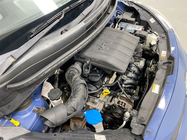 Used Hyundai i10 2015 for sale - 77210429: Photo 30