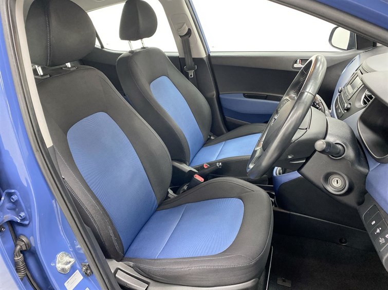 Used Hyundai i10 2015 for sale - 77210429: Photo 31