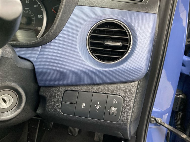 Used Hyundai i10 2015 for sale - 77210429: Photo 35