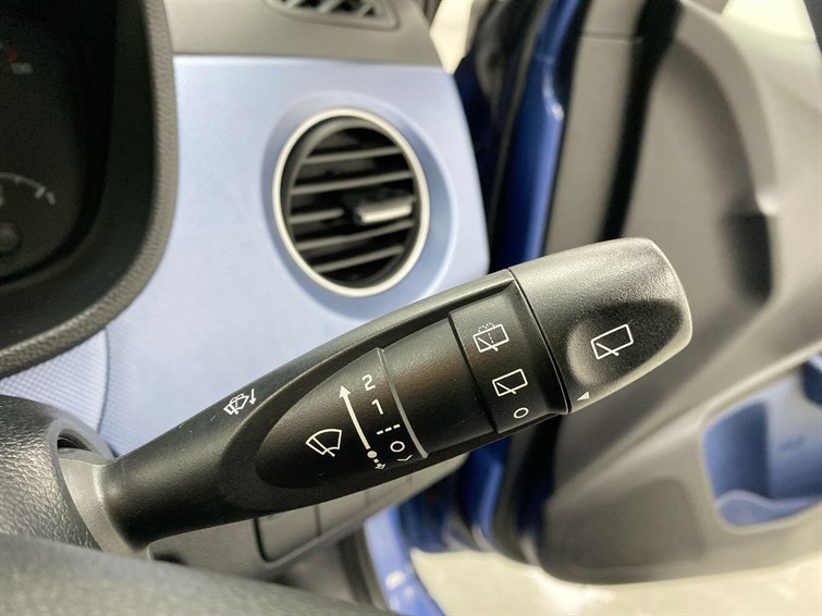 Used Hyundai i10 2015 for sale - 77210429: Photo 41