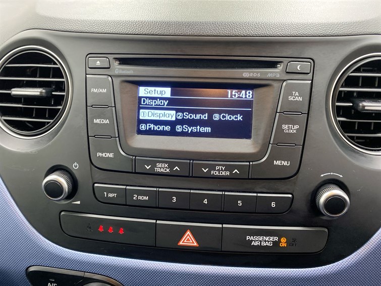 Used Hyundai i10 2015 for sale - 77210429: Photo 45