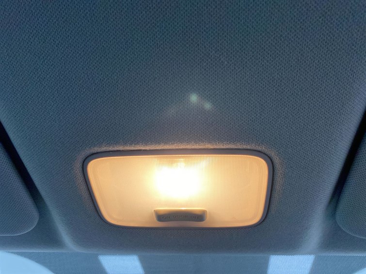 Used Hyundai i10 2015 for sale - 77210429: Photo 50