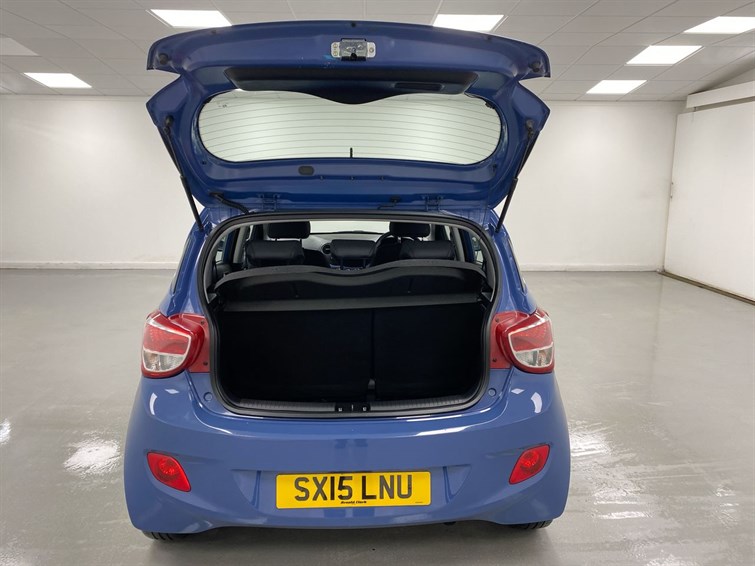 Used Hyundai i10 2015 for sale - 77210429: Photo 58