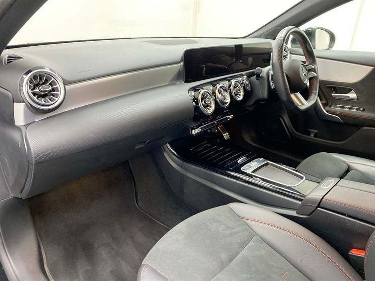 Used Mercedes-Benz A-Class 2023 for sale - 77457325: Photo 2