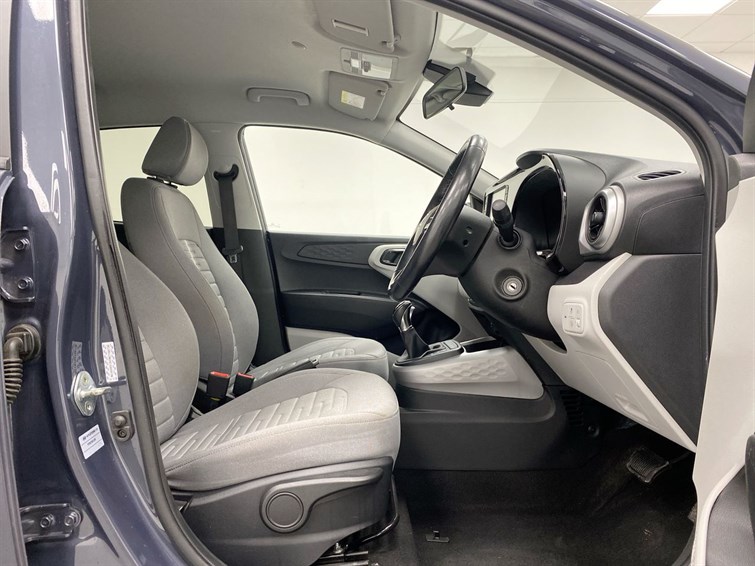 Used Hyundai i10 2022 for sale - 77280520: Photo 32