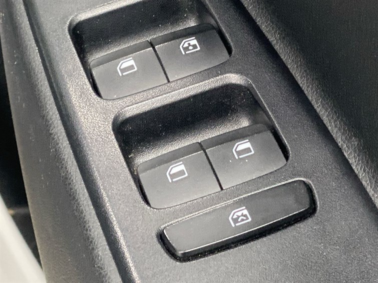 Used Hyundai i10 2022 for sale - 77280520: Photo 34