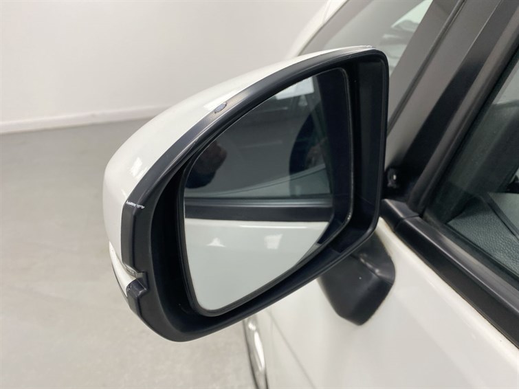 Used Honda Jazz 2017 for sale - 77210597: Photo 25