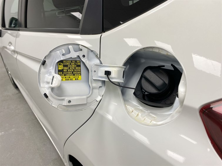 Used Honda Jazz 2017 for sale - 77210597: Photo 27