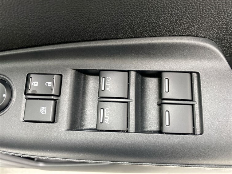 Used Honda Jazz 2017 for sale - 77210597: Photo 33