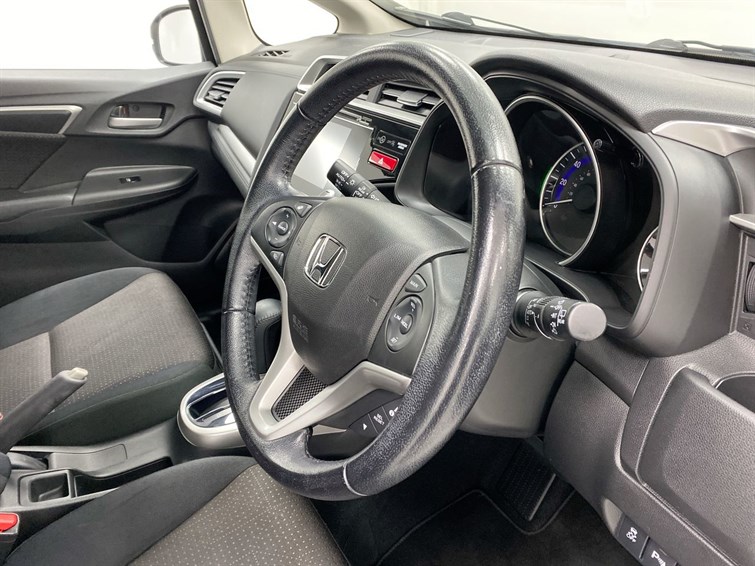 Used Honda Jazz 2017 for sale - 77210597: Photo 42