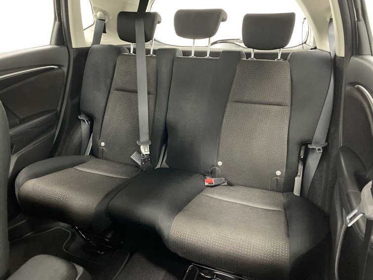 Used Honda Jazz 2017 for sale - 77210597: Photo 8