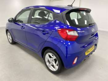 Used Hyundai i10 2023 for sale - 74863074: Photo