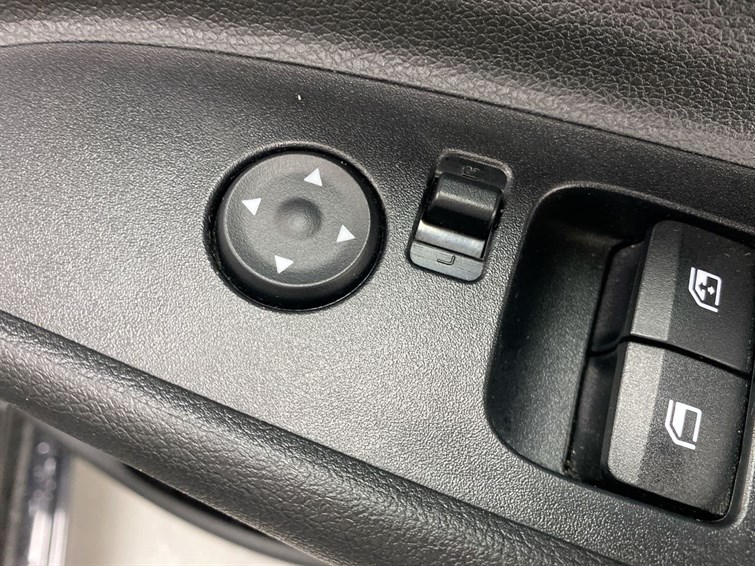 Used Hyundai i20 2021 for sale - 77210608: Photo 35