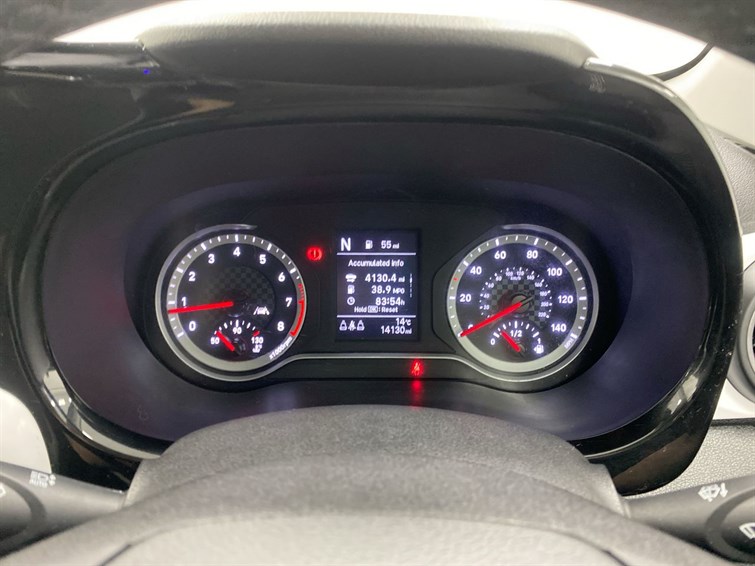 Used Hyundai i10 2023 for sale - 77659936: Photo 11