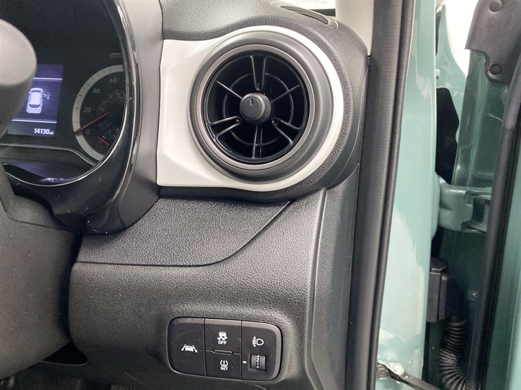 Used Hyundai i10 2023 for sale - 77659936: Photo 36