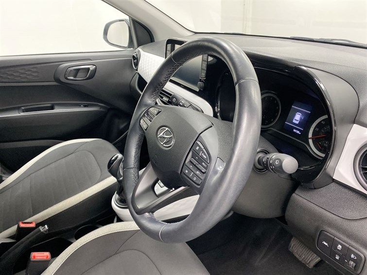 Used Hyundai i10 2023 for sale - 77659936: Photo 43