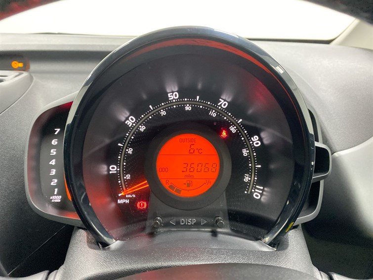 Used Toyota AYGO 2019 for sale - 77239235: Photo 11