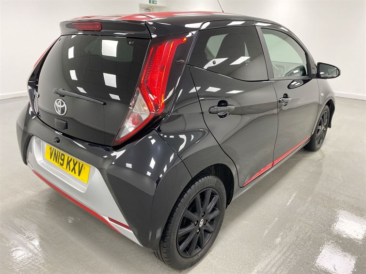 Used Toyota AYGO 2019 for sale - 77239235: Photo 12