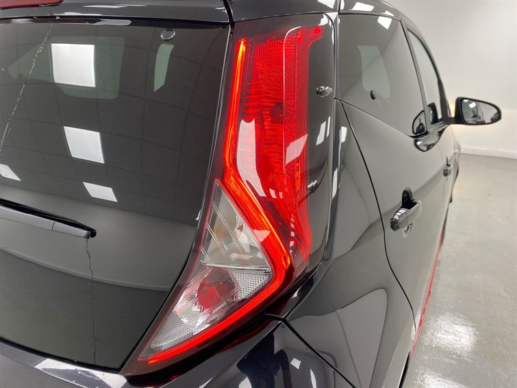 Used Toyota AYGO 2019 for sale - 77239235: Photo 22