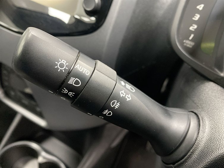 Used Toyota AYGO 2019 for sale - 77239235: Photo 38