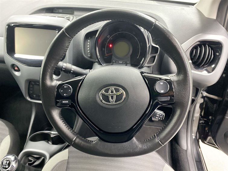 Used Toyota AYGO 2019 for sale - 77239235: Photo 43