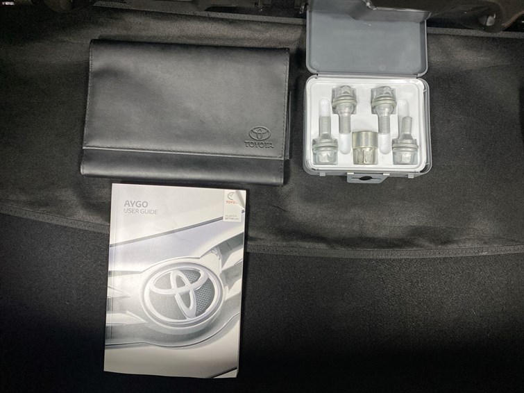 Used Toyota AYGO 2019 for sale - 77239235: Photo 52