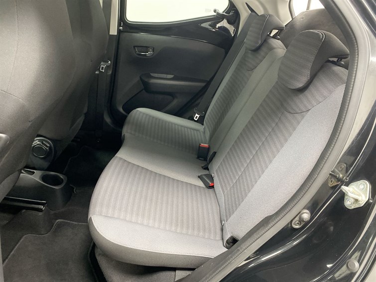 Used Toyota AYGO 2019 for sale - 77239235: Photo 57