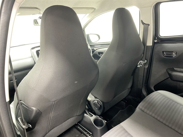 Used Toyota AYGO 2019 for sale - 77239235: Photo 59