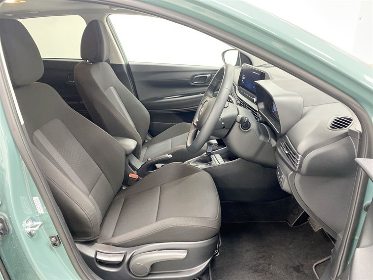 Used Hyundai i20 2025 for sale - 77210445: Photo 31