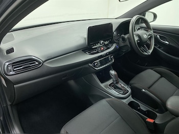 Used Hyundai i30 2022 for sale - 79077284: Photo