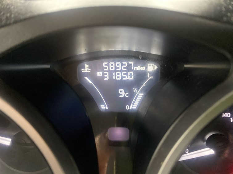 Used Nissan Juke 2018 for sale - 77525693: Photo 40