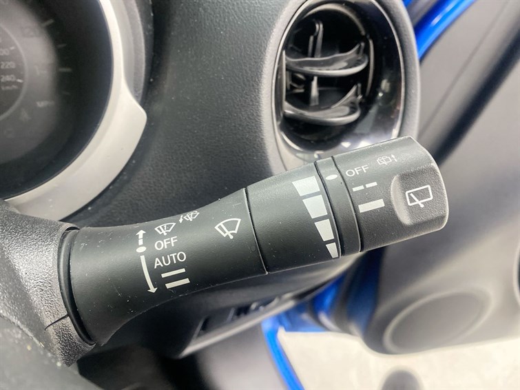 Used Nissan Juke 2018 for sale - 77525693: Photo 42