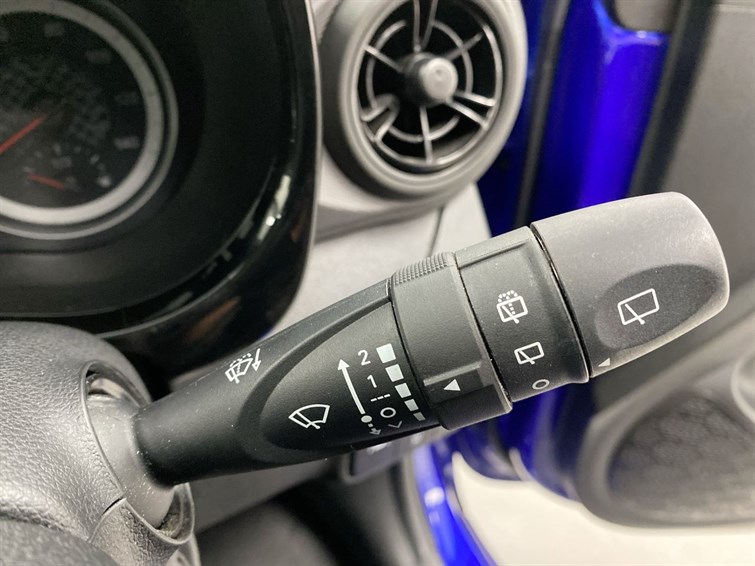 Used Hyundai i10 2023 for sale - 77210468: Photo 42