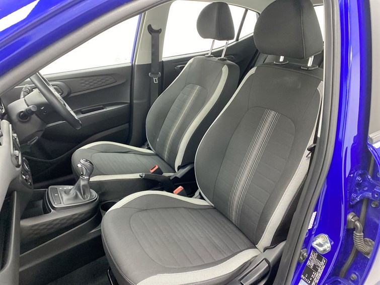 Used Hyundai i10 2023 for sale - 77210468: Photo 52