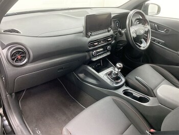 Used Hyundai KONA 2021 for sale - 77210482: Photo