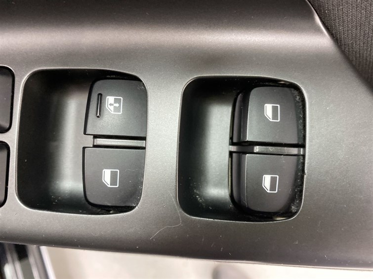 Used Hyundai KONA 2021 for sale - 77210482: Photo 34