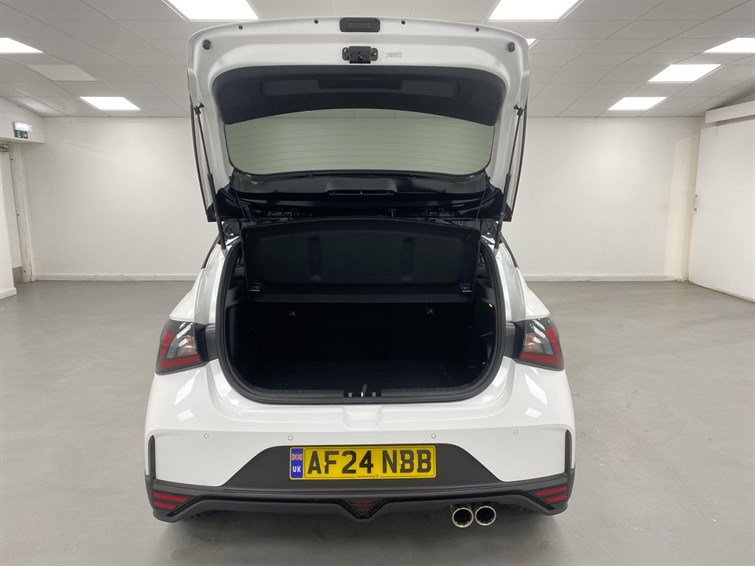 Used Hyundai i20 2024 for sale - 77210556: Photo 59