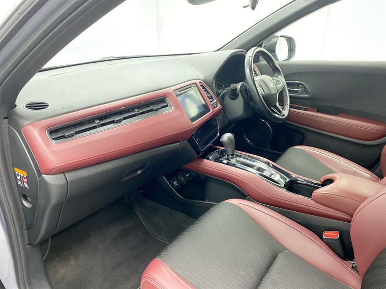 Used Honda HR-V for sale - 77457319: Photo 2