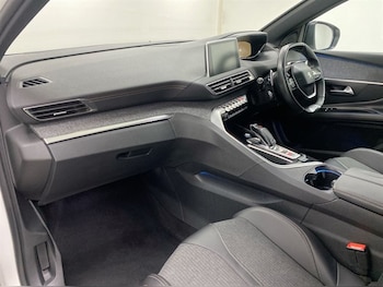 Used Peugeot 3008 2018 for sale - 78505900: Photo