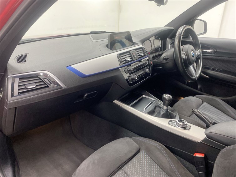 Used BMW 1 Series 2018 for sale - 77525700: Photo 2