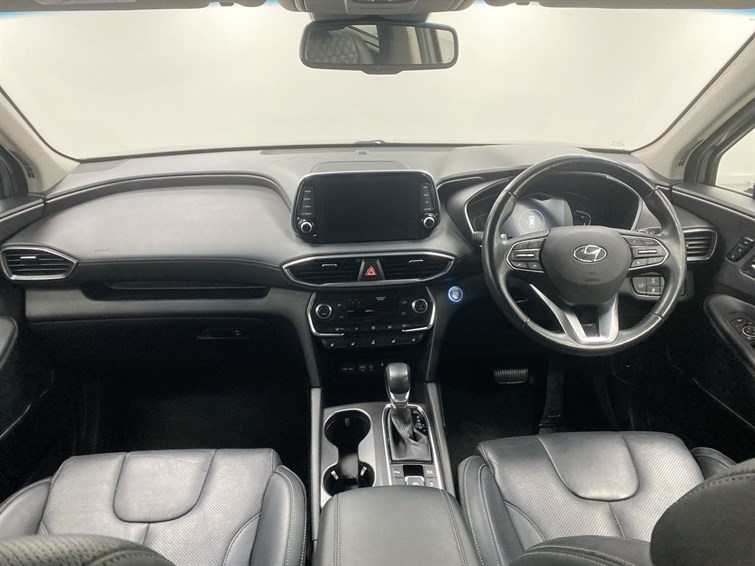 Used Hyundai Santa Fe 2019 for sale - 77770480: Photo 4