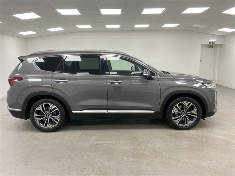 Used Hyundai Santa Fe 2019 for sale - 77770480: Photo 5