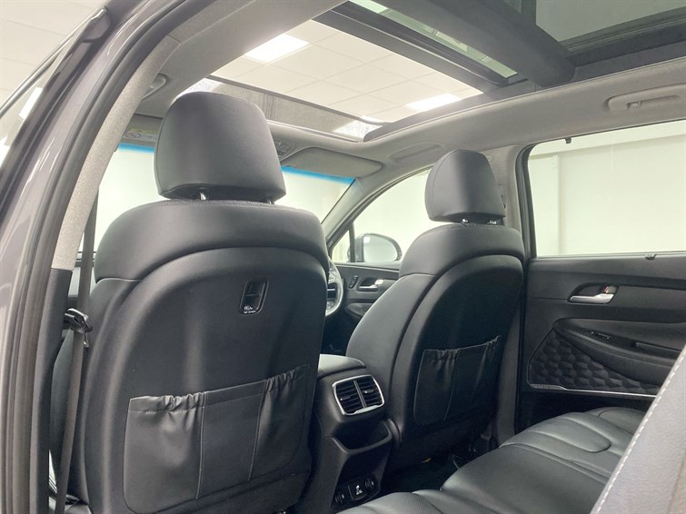 Used Hyundai Santa Fe 2019 for sale - 77770480: Photo 61