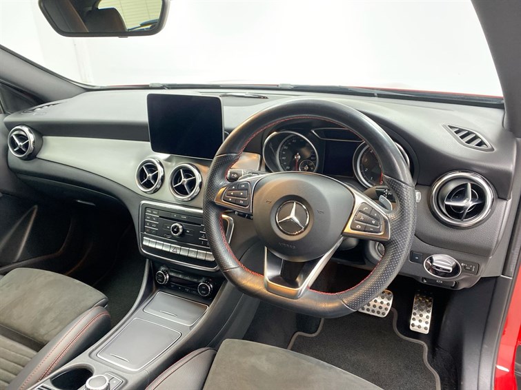Used Mercedes-Benz GLA 2019 for sale - 77239221: Photo 36