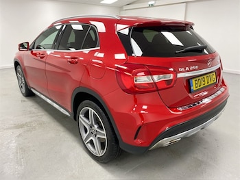 Used Mercedes-Benz GLA 2019 for sale - 77239221: Photo