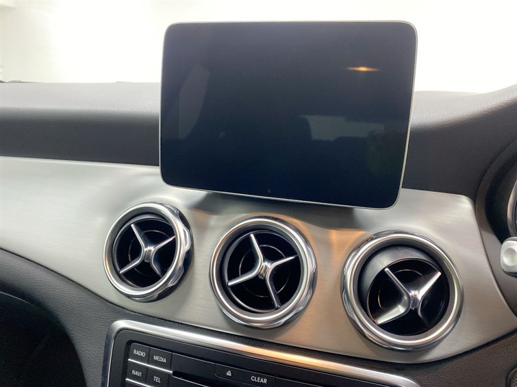 Used Mercedes-Benz GLA 2019 for sale - 77239221: Photo 44