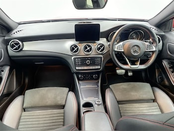 Used Mercedes-Benz GLA 2019 for sale - 77239221: Photo