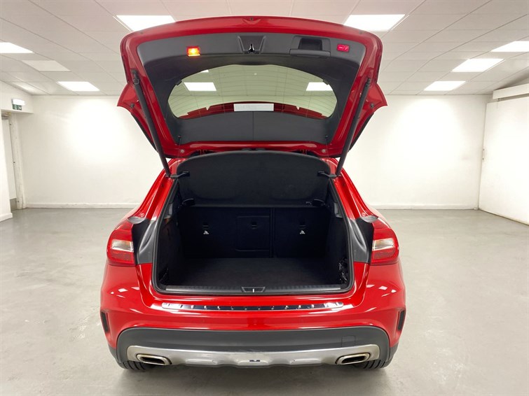 Used Mercedes-Benz GLA 2019 for sale - 77239221: Photo 59